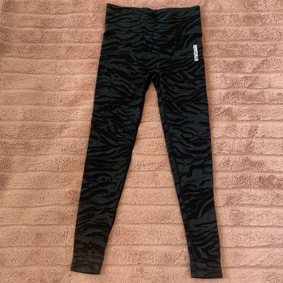 Gymshark Adapt Animal Print Leggings - Picture 1 of 3